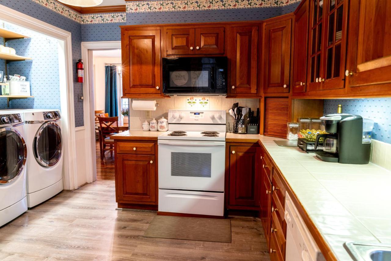 Charming Executive Victorian Mansion W/ Free Parking - Near Bucknell Milton Exterior foto